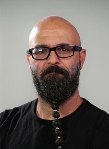 אלמוג בן-הרוש